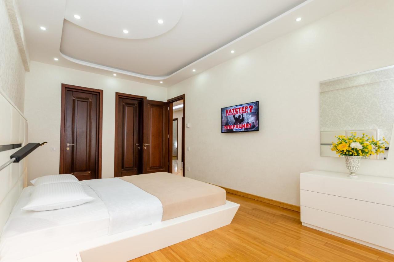 Central Cozy 3Bd-2Bath Apartment Tbilisi Buitenkant foto