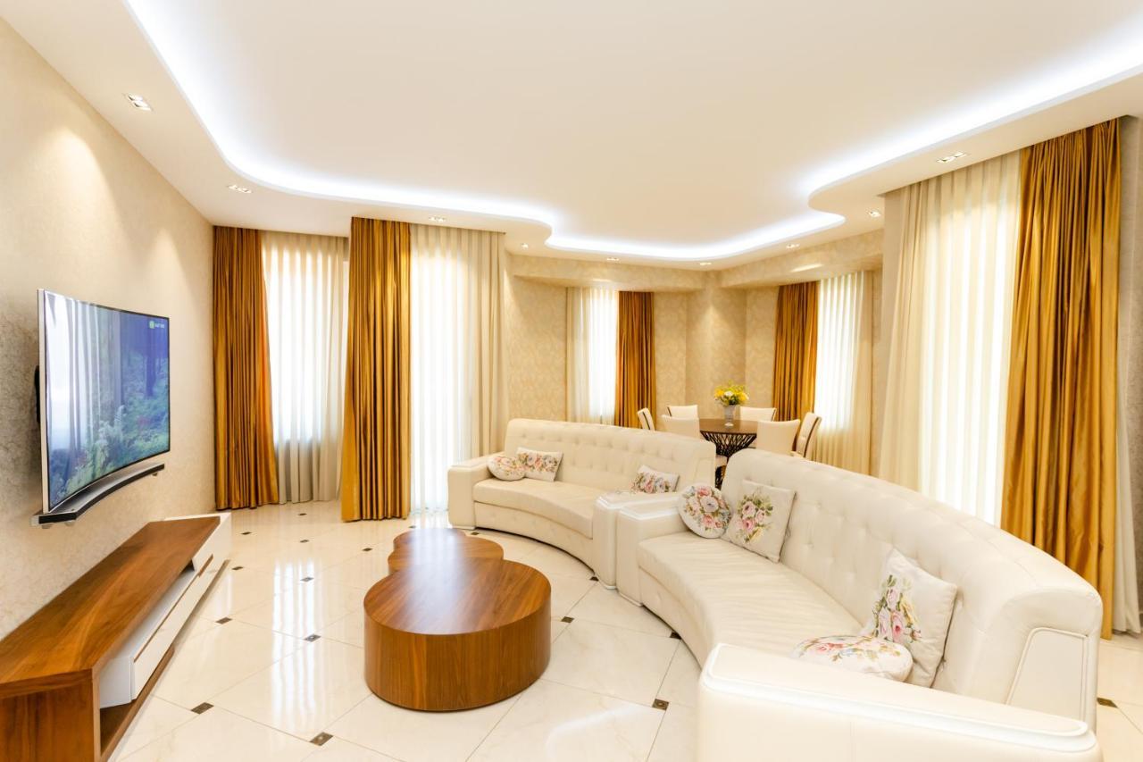 Central Cozy 3Bd-2Bath Apartment Tbilisi Buitenkant foto